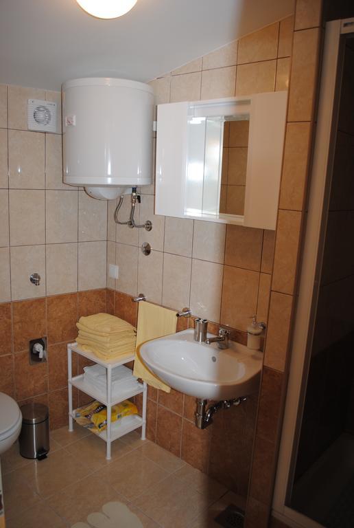 Apartments Kairos - Bili 9 Kaštela Rom bilde