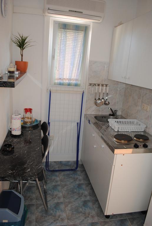 Apartments Kairos - Bili 9 Kaštela Rom bilde